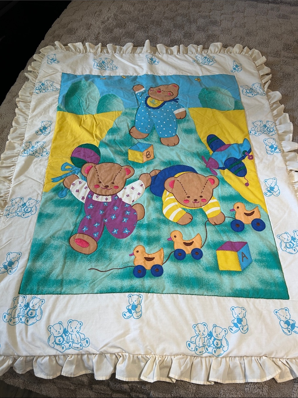 Vintage Teddy Bear Baby Crib Comforter Quilt Blanket Ruffle Trim Nursery Blue